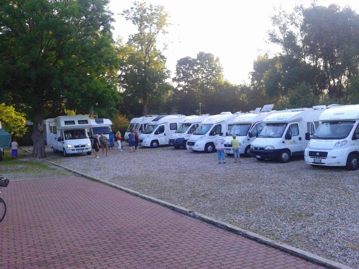 Zajazd Private Suwałki Exteriér fotografie